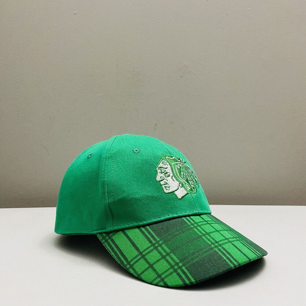 Chicago Blackhawks NHL St. Patrick's Day SGA Snapback Hat Cap Green Plaid Bill